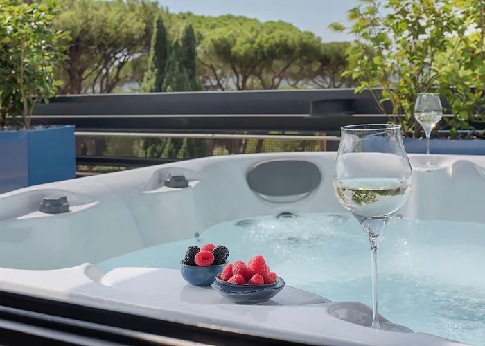 Nhow Vittorio Veneto Hotel 4*